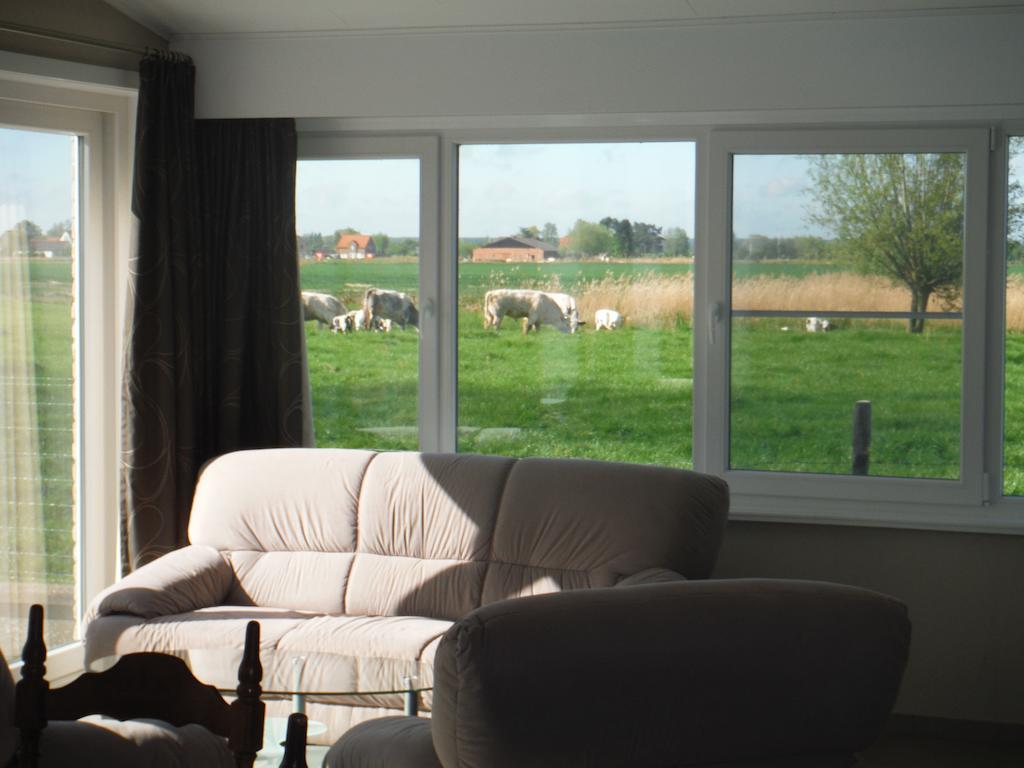 Hof Ter Langeleye Planke Villa Damme Room photo
