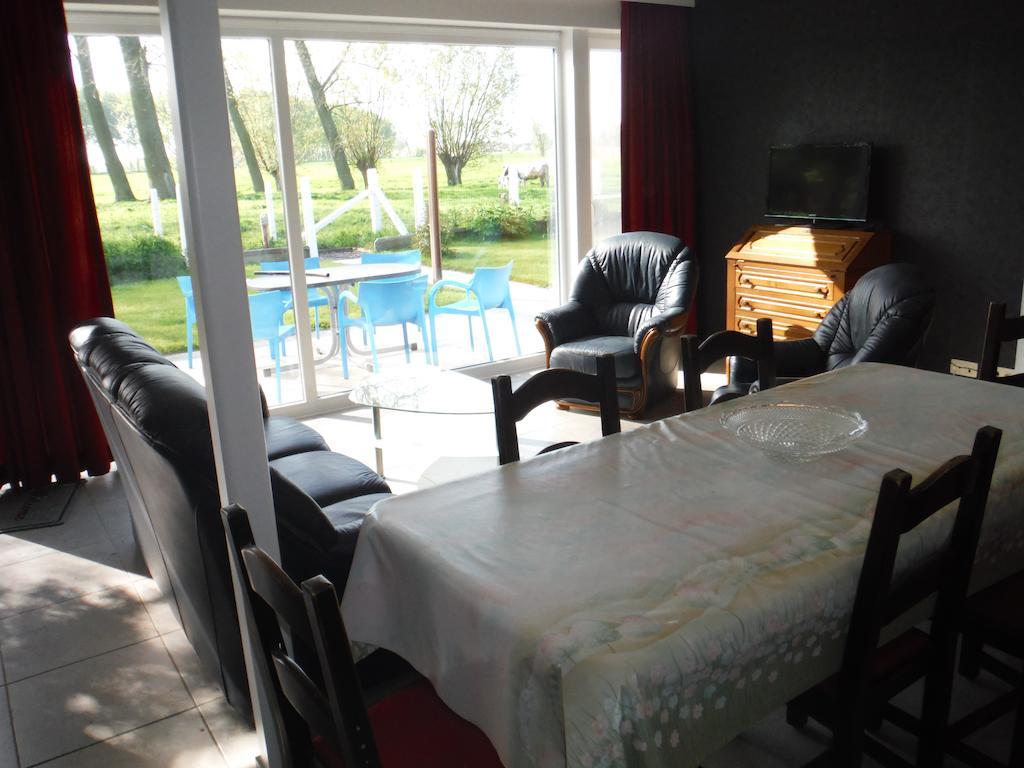 Hof Ter Langeleye Planke Villa Damme Room photo